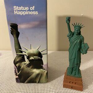 Grand Theft Auto IV (GTA 4) Statue of Happiness Promo Statue Open Box Statue